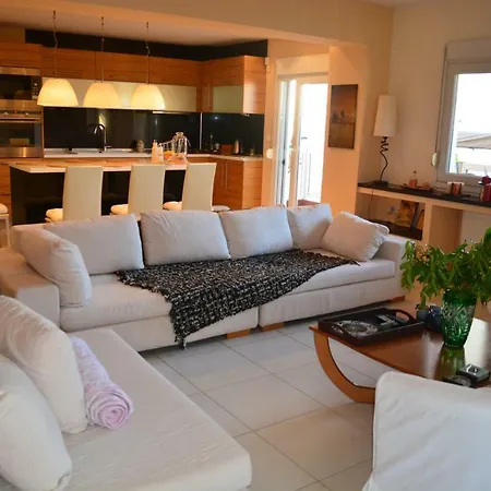 דירה Stunning Seaview In ניאה מיכאניונה